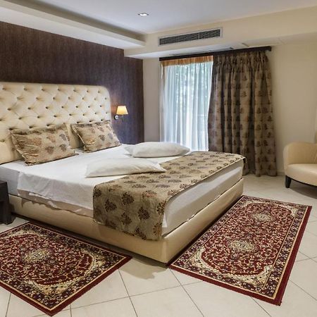 Amalias Hotel 库鲁塔 外观 照片
