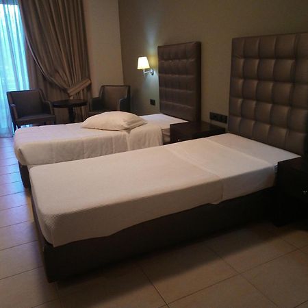 Amalias Hotel 库鲁塔 外观 照片